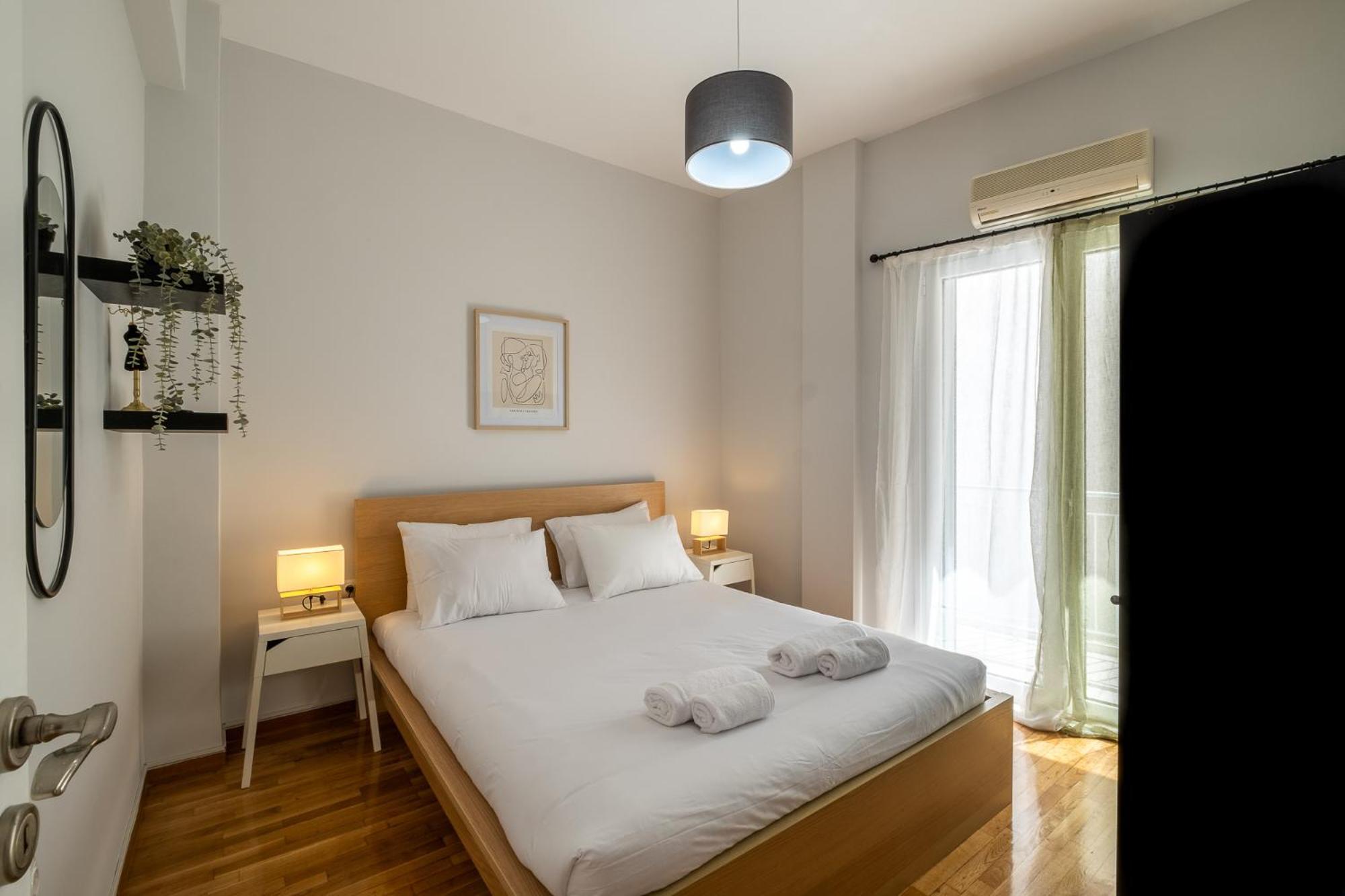 Lovely And Modern 3Bd Apartment Close To Ampelokipoi Metro Aten Exteriör bild