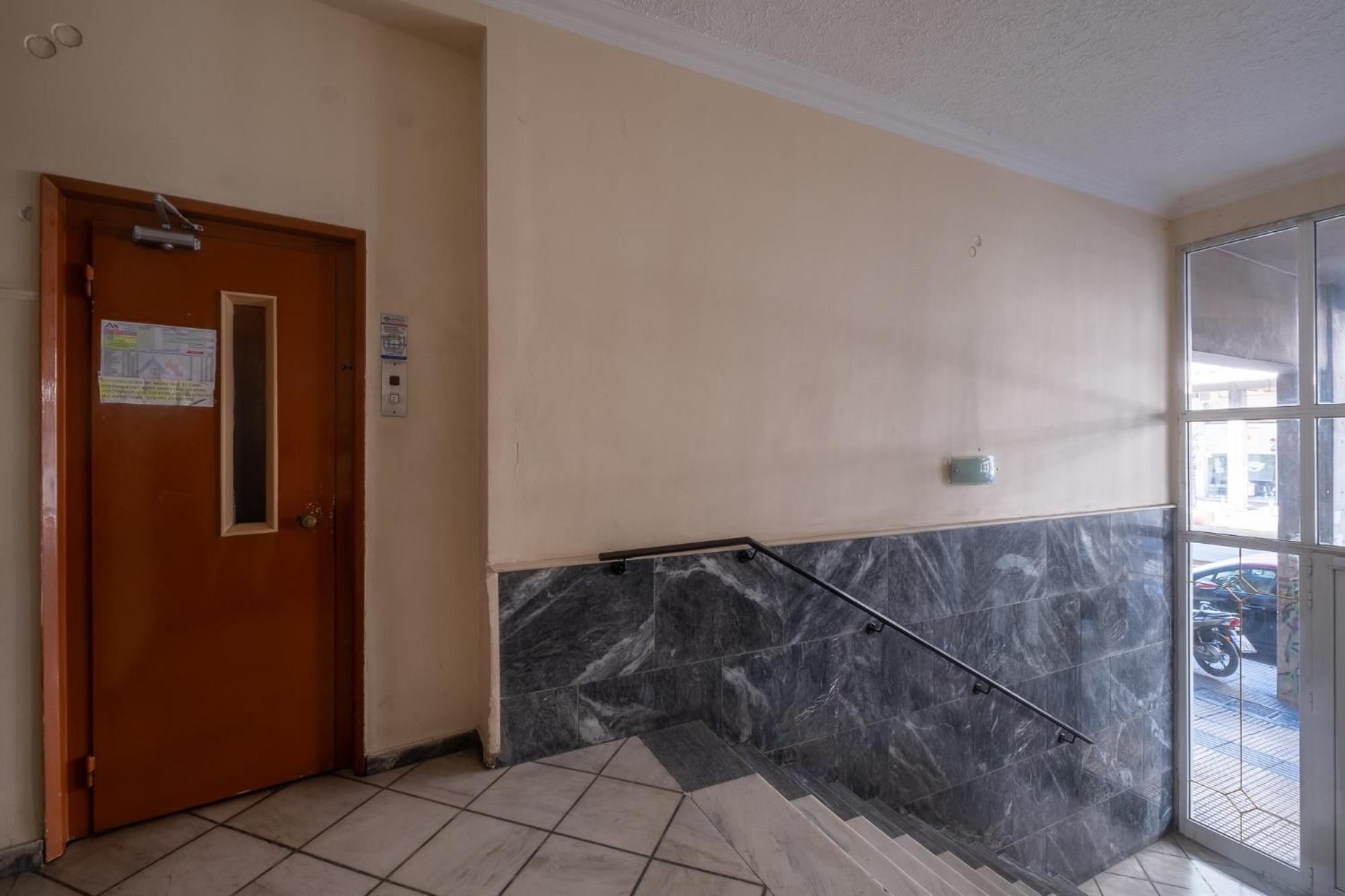 Lovely And Modern 3Bd Apartment Close To Ampelokipoi Metro Aten Exteriör bild
